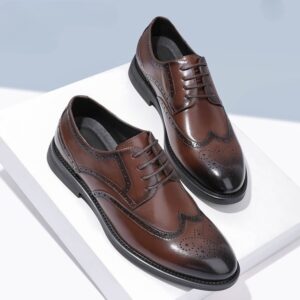 Preorder new brogue carved leather shoe